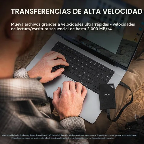 Vista 4 de PNY RP60 - SSD portátil de 2TB, hasta 2000MB/s, USB-C, USB 3.2 Gen2x2 - Resistente, con clasificación IP65, resistente al agua/polvo/caídas - Para