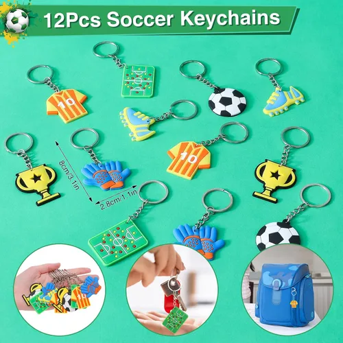 Vista 3 de Winrayk Juego de 12 regalos de fiesta de fútbol para niños, suministros de cumpleaños deportivos, bolsas de regalo no tejidas, pulsera de palmada
