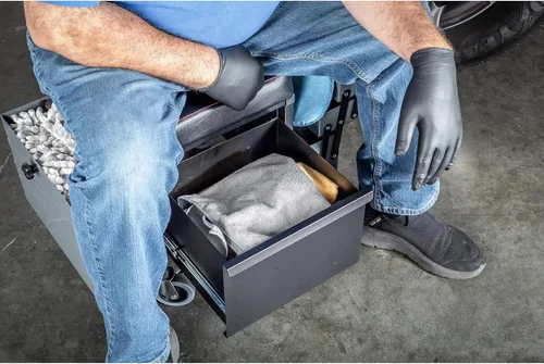Vista 2 de Powerbuilt Asiento rodante con bandejas de herramientas expandibles, taburete de garaje con caja de herramientas con ruedas - Gris 941918ECE