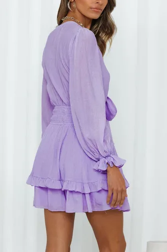 Vista 3 de PRETTYGARDEN Vestido corto acampanado para mujer, con nudo frontal, manga larga, cuello en V, escalonado, con volantes, mini vestido skater