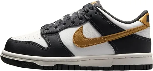 Vista 545 de Nike Kid's Dunk Low Sneaker