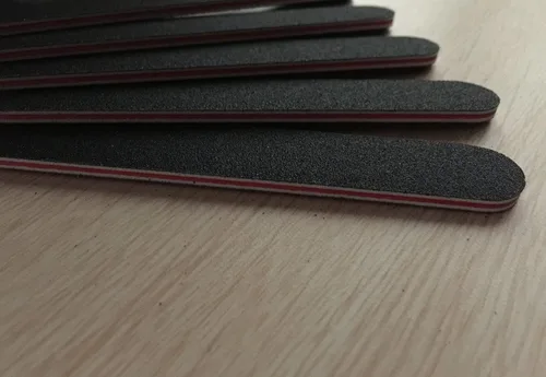 Vista 3 de 10 limas de uñas profesionales negras de doble cara, para manicura y pedicura, de Emery Board