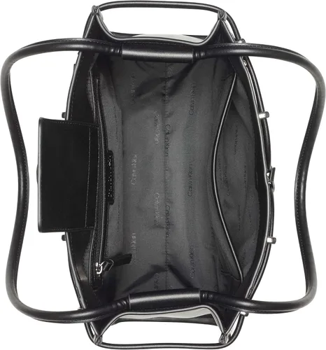 Vista 2 de Calvin Klein Bolso de hombro con cordón de Fatima