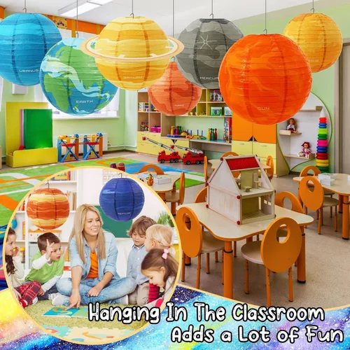 Vista 2 de Faroles de papel de planeta espacial de 12 pulgadas para colgar del sistema solar, decoración de fiesta fuera de este mundo para niños, suministros