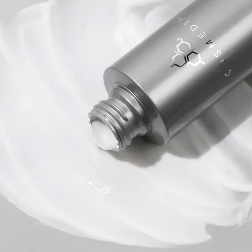 Vista 5 de COSMEDIX Crystal Cleanse - Limpiador facial líquido en crema – Limpieza profunda AM & PM Limpiador facial con tecnología de cristal hidratante e