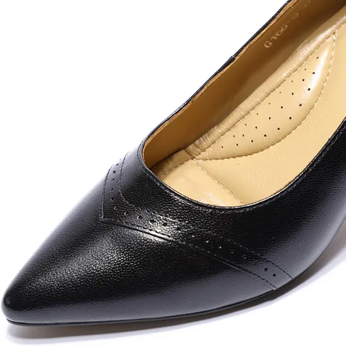Vista 3 de Mona Flying Zapato de vestir cerrado de cuero para mujer. Tacón mediano. Puntera puntiaguda. Tacones altos para la oficina o fiestas., Negro, 9