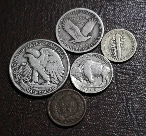 Vista 10 de Conjunto de regalo de colección de 5 monedas de plata antiguas de EE. UU. - Centavo de cabeza india, níquel de búfalo, diez centavos de Mercurio