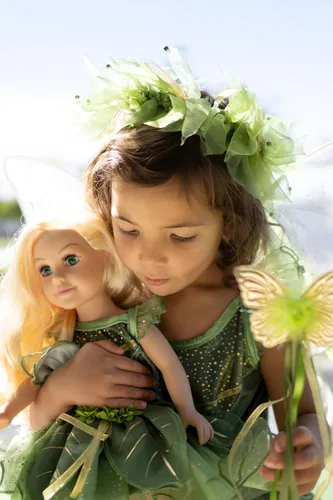 Vista 9 de Little Adventures Pixie Tinkerbell - Disfraz de princesa lavable a máquina, vestido de juego de simulación sin purpurina