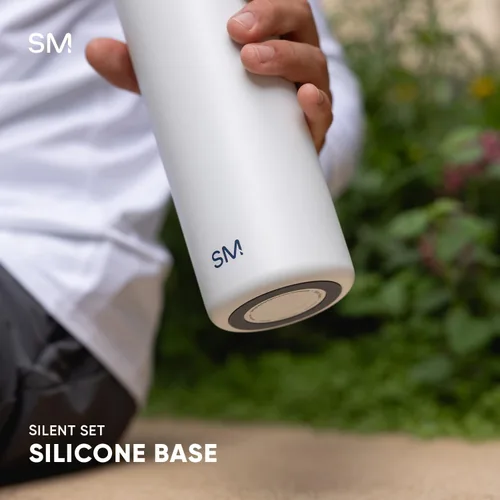 Vista 5 de Simple Modern Mesa Sport Botella de Agua con Tapa de Sorbo Cubierta Botella de Acero Inoxidable Aislada de 24oz Compatible con Portavasos