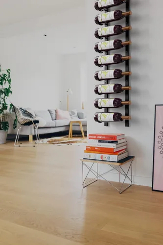Vista 7 de Jagged Ridge Wine Rooms - Estante de metal para vino montado en la pared de alta calidad - Soporte para 12 botellas de vino - Estante moderno