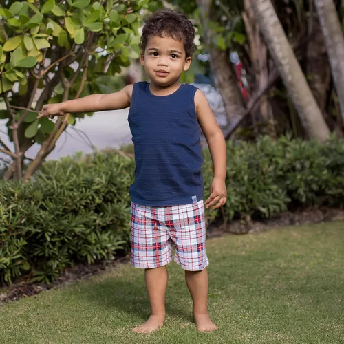Vista 3 de Burt's Bees Baby Baby Boys' Sleeveless Tee And Tie-Up Short Set