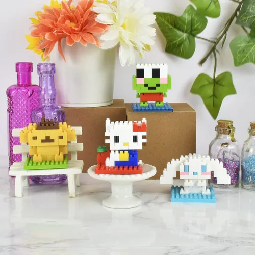 Vista 2 de Nanoblock - Sanrio - CinnamoRoll, kit de construcción de la serie de personajes