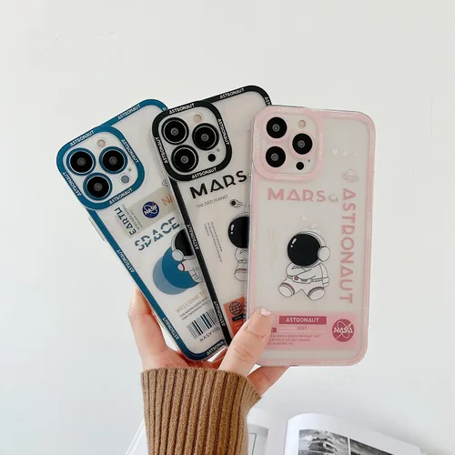 Vista 7 de Yonds Queen Funda transparente para iPhone 11, diseño de luna de astronauta espacial de astronauta de dibujos animados, elegante diseño de luna