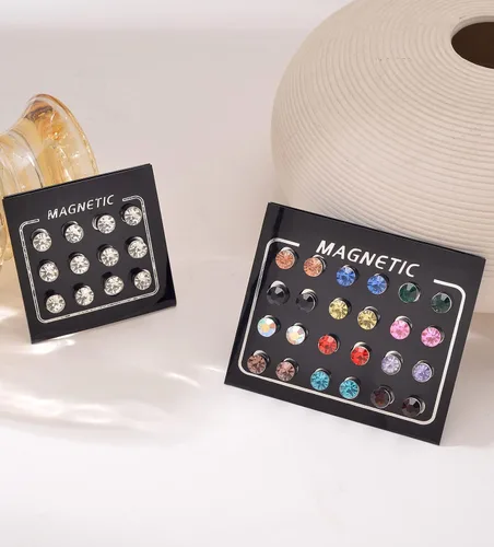 Vista 6 de Ofeiyaa Juego de 18 pares de aretes magnéticos de circonita cúbica de colores, aretes falsos, sin piercing, aretes para mujeres y hombres, 0.157 in