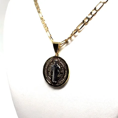 Vista 6 de Collar tricolor de San Benito Medalla Cadena Oro Laminado 26