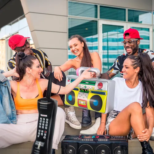 Vista 5 de Teléfono inflable y radio inflable Boombox, decoración de fiesta de hip hop de los años 80 y 90, decoraciones de fiesta temática musical, accesorio