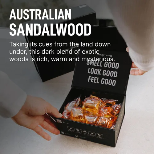 Vista 3 de Paquete de cápsulas de lavandería (30 unidades) y potenciador de aroma (11 onzas) - Sándalo australiano