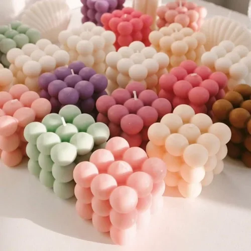 Vista 2 de Moldes de vela de burbujas 3D - Molde de cubo de silicona de 6 cavidades para hacer velas y jabón, molde de pastel de burbujas para hornear postres