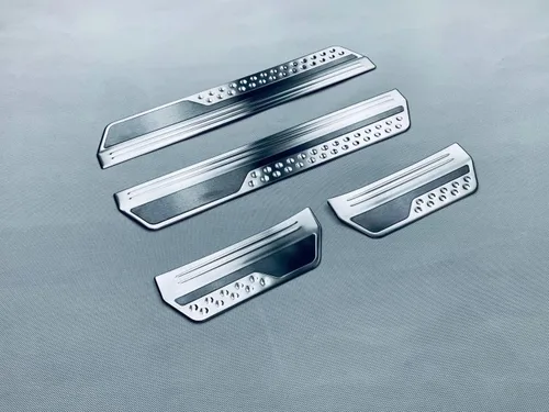 Vista 5 de Protector de rayones para umbral de puerta de automóvil, para Honda HRV 2021 HR-V 2022, piezas de accesorios de acero con ABS, cubierta de plástico
