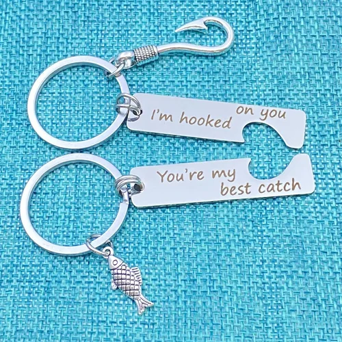 Vista 3 de xyqcy Llavero para parejas, regalo de aniversario para novio, novia, marido, esposa, I'm Hooked on You You're My Best Catch, juego de llaveros