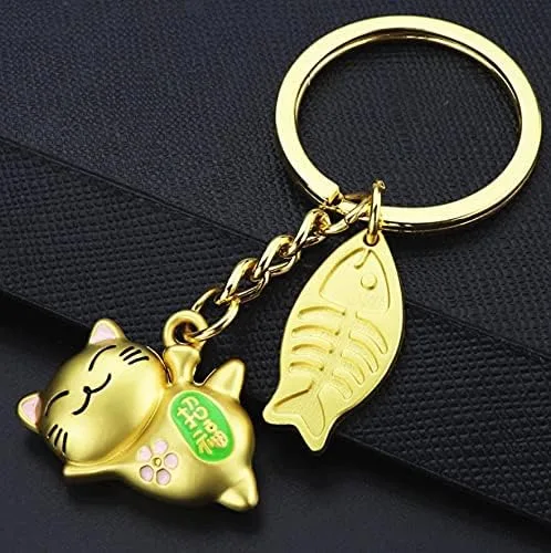 Vista 2 de LinaLife Llavero de metal Maneki Neko Lucky Cat Llavero con colgante de oro de la suerte, gatito Feng Shui, Maneki Neko Lucky Cat llavero