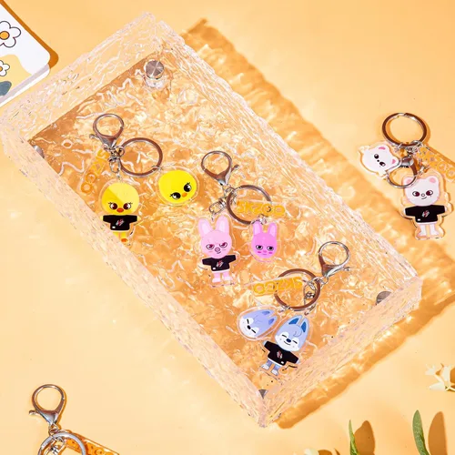 Vista 9 de Llavero de dibujos animados para niños, llavero de niños callejeros, colgante de animal lindo, acrílico de doble cara patrón SKZ mochila colgante