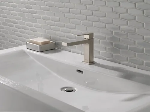 Vista 5 de Peerless Xander - Llave cromada de lavabo de un solo orificio para baño, con una sola manija, montaje de drenaje