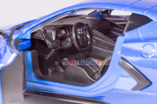 Vista 6 de 2020 Chevrolet Corvette C8 Stingray Blue Metallic "Timeless Legends" 1/24 Modelo de auto fundido a presión por Motormax