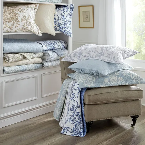 Vista 15 de Laura Ashley - Juego de edredón individual, juego de ropa de cama reversible de algodón con funda de almohada adicional, decoración del hogar