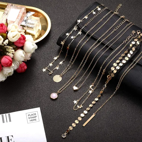 Vista 4 de Juego de 16 gargantillas con dijes ajustables collares para usar en capas para mujeres niñas