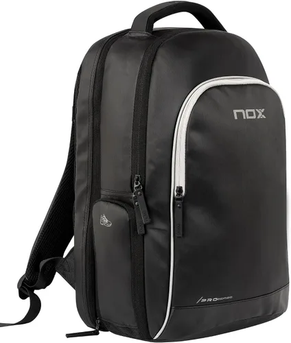 Vista 2 de NOX Padel Backpack PRO SERIES Protección acolchada para raqueta y portátil de capacidad 28L Bolsillo ventilado para calzado y correas acolchadas