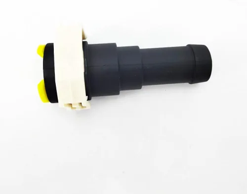 Vista 7 de Conector de manguera de agua del calentador de enfriamiento para Mazda 2 3 5 6 2004-2012 D651-61-240