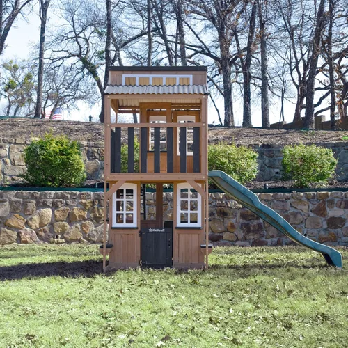 Vista 3 de KidKraft Cliffbrook - Casa de juegos de madera para exteriores de dos pisos con tobogán