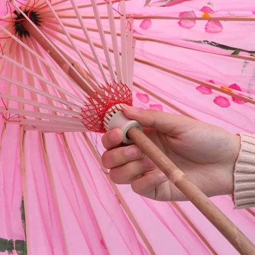 Vista 4 de HEALLILY Paraguas japonés chino de papel al óleo, sombrilla para bailar Umberlla, accesorios de fotografía para adultos o niños (rosa)
