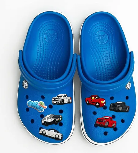 Vista 6 de 14 dijes para zapatos de coche de carreras, camión de carreras, autobús que no se repiten, accesorios de decoración para niños, niñas, adultos