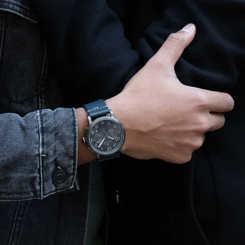 Vista 2 de Starion Reloj Gunner para hombre, mecanismo de cronógrafo japonés, resistente al agua, subesferas hundidas, cuarzo analógico, caja de 1.673in, caja