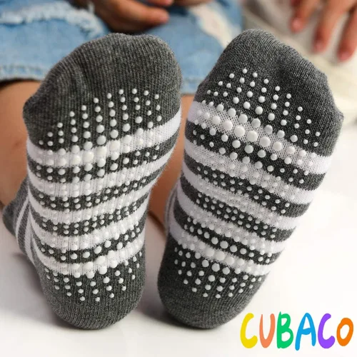 Vista 3 de Calcetines para bebé, 12 pares de calcetines antideslizantes de algodón antideslizantes para niños pequeños