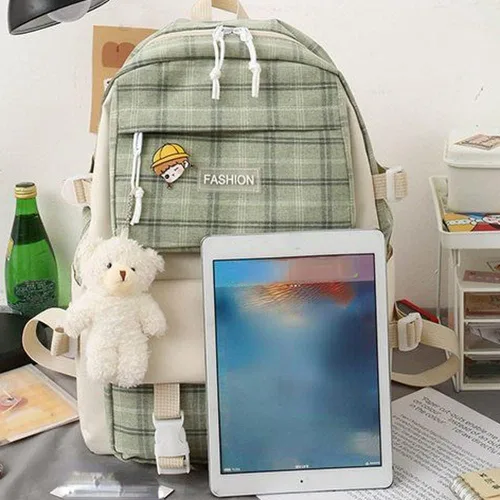 Vista 4 de Juego de 5 mochilas escolares de lona kawaii con colgante de pera, lindos alfileres, bolsa para lápices, a cuadros, estética, Rosa, Mediana, Classic