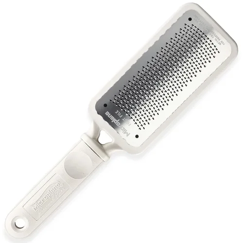 Vista 11 de Escofina para pedicura Microplane, tamaño gigante, Negro