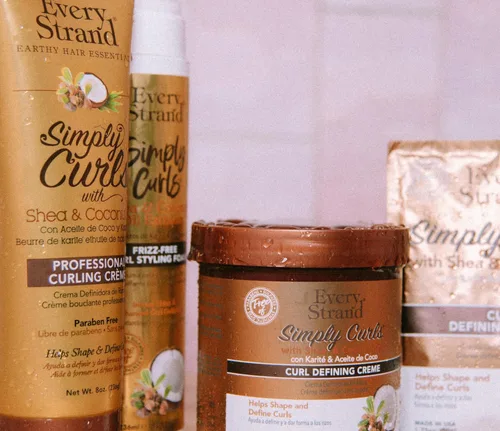Vista 4 de Every Strand Simply Curls - Crema para rizos de aceite de coco/karité, 15 onzas
