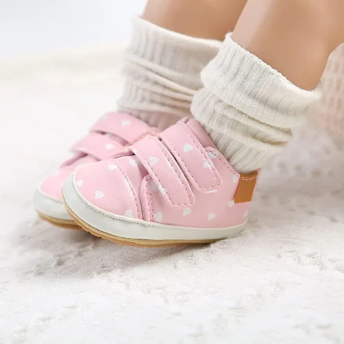 Vista 3 de SOFMUO Zapatos deportivos de piel sintética para bebés, niños y niñas, con suela de goma suave, mocasines Oxford para recién nacidos