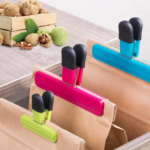 Vista 4 de Paquete de 6 clips resistentes para bolsas de chips (3 grandes y 3 tamaños pequeños) clips de sellado de bolsas de plástico hermético, agarre