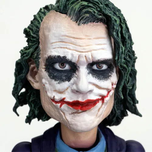 Vista 7 de Union Creative Toys Rocka: Figura deformada del Joker del caballero oscuro