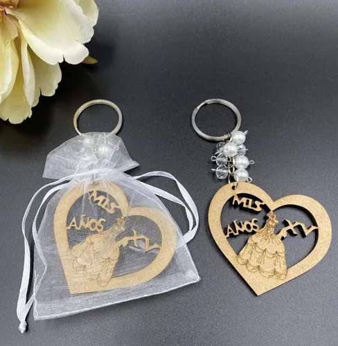 Vista 2 de YRP 12 piezas dulce 15 madera diseño llavero Quinceañera Recuerdos favores para niña con bolsas de organza