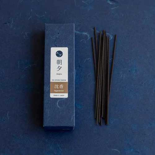 Vista 4 de Asayu Japan Varillas de incienso natural de madera de agar, tamaño de muestra de incienso japonés para relajación nocturna, yoga, meditación.