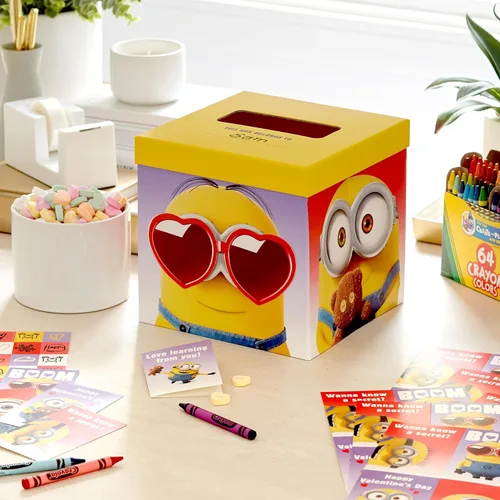 Vista 2 de Hallmark Minions - Tarjetas de San Valentín y buzón para intercambio de clases escolares para niños