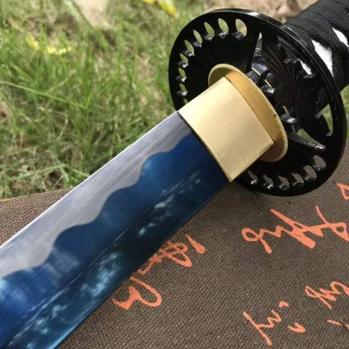 Vista 13 de Espada Katana de combate real hecha a mano, espada samurái afilada de espiga completa, acero de Damasco, acero 1095, cuchillos de acero templado T10