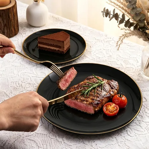 Vista 4 de YOUBET 125 piezas de platos de plástico negros y dorados - Platos desechables negros con borde dorado - Incluye 25 platos de cena, 25 platos