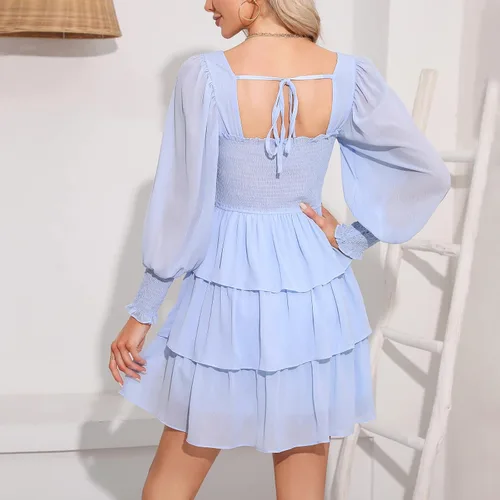 Vista 2 de Byinns Vestido de manga larga con volantes y cuello cuadrado para mujer, estampado floral, con lazo en la espalda, vestido mini con vuelo en capas