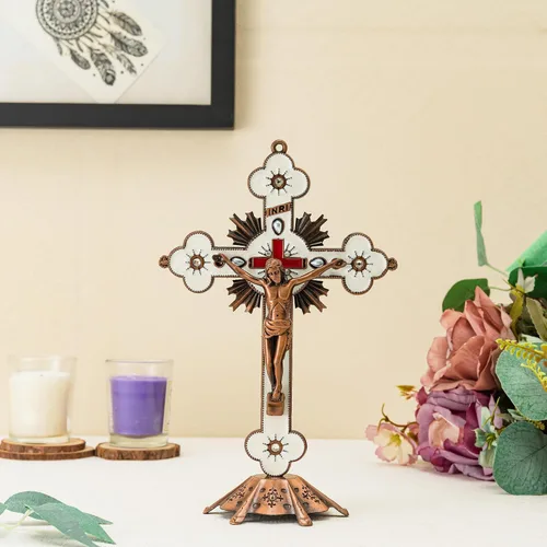 Vista 4 de Calculs Cruz de mesa de metal con crucifijo de Jesús para decoración del hogar, cruz católica para oraciones cristianas, Jerusalén, 8 pulgadas, cobre